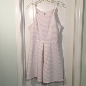 😍Adorable White ☁️ Sugar + L!ps Dress